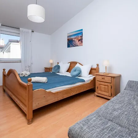 2 Bedroom Nice In Vodnjan Apartmán Mednjan