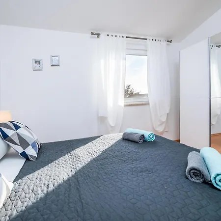 2 Bedroom Nice In Vodnjan
